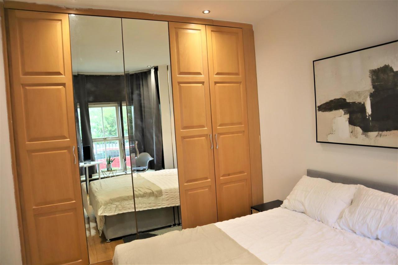 Camden Rooms London Exterior photo